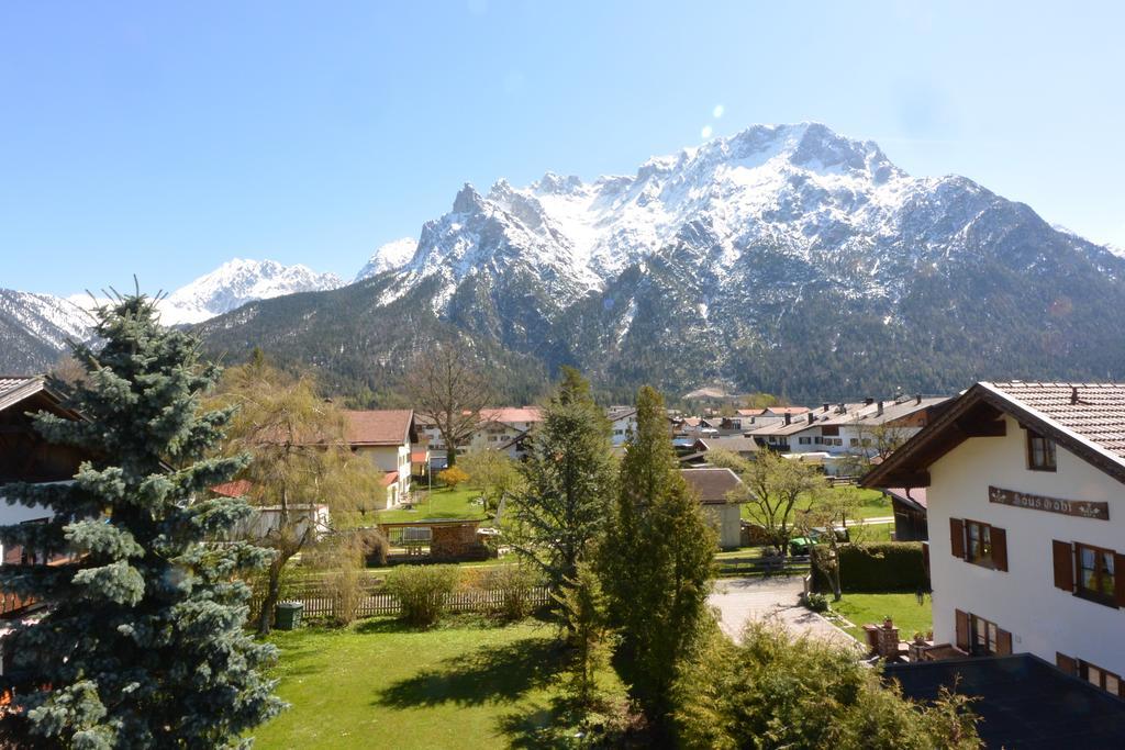Ferienwohnung Pfennig Mittenwald Zimmer foto